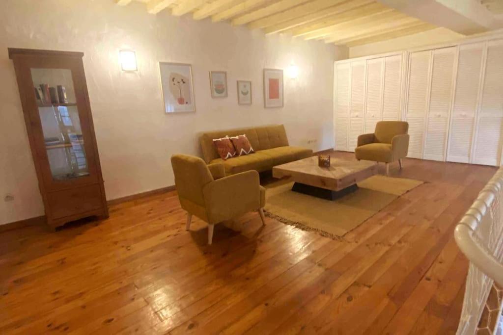 Ferienwohnung Grand Duplex Lumineux-Hyper Centre Arles Exterior foto
